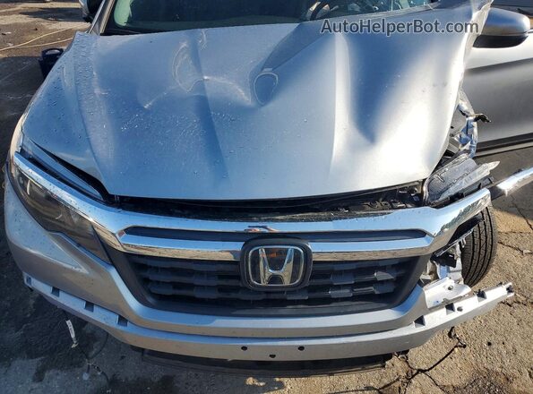 5FPYK3F55LB024275 2020 HONDA RIDGELINE Silver Սալոնի հետևի տեսք