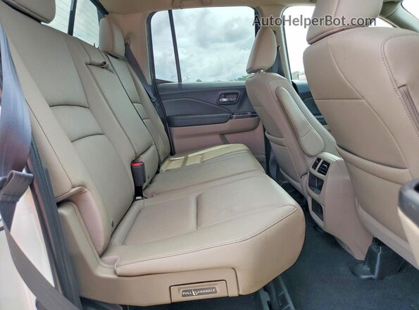 5FPYK3F57LB019465 2020 HONDA RIDGELINE White Widok tylnych siedzeń