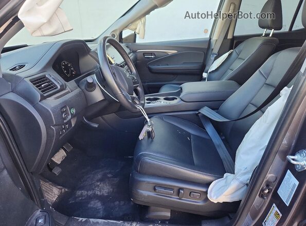 5FPYK3F58SB039285 2025 HONDA RIDGELINE Gray Вид салону спереду