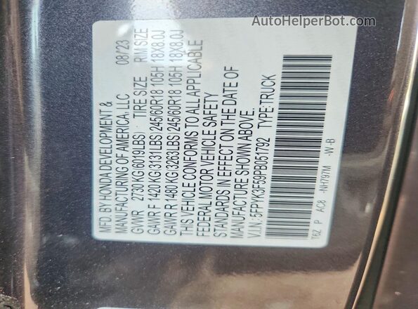 5FPYK3F59PB051792 2023 HONDA RIDGELINE Gray Widok naklejki z numerem VIN