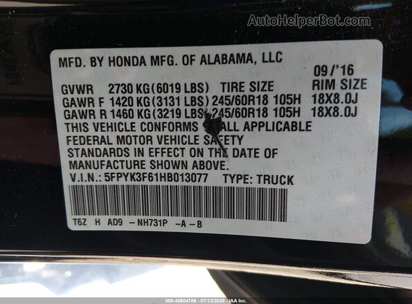 5FPYK3F61HB013077 2017 HONDA RIDGELINE Black Widok komory silnika