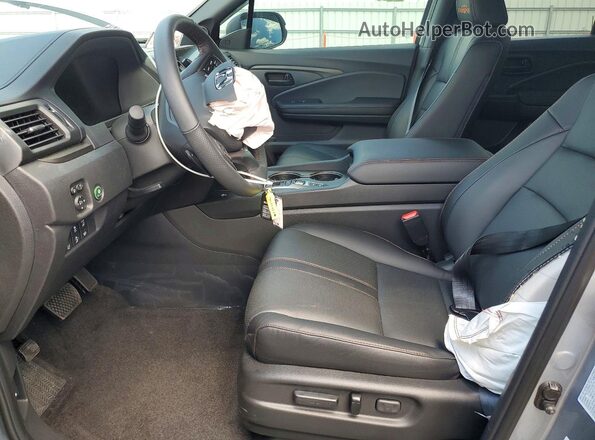 5FPYK3F64TB021456 2026 HONDA RIDGELINE Silver Front interior view