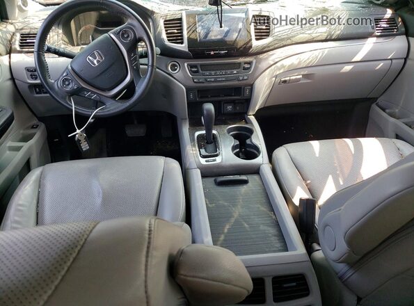 5FPYK3F65HB007024 2017 HONDA RIDGELINE Gray Առջևի վահանակի տեսք