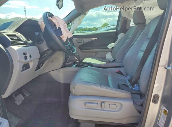 5FPYK3F65KB012022 2019 HONDA RIDGELINE Silver Вид салону спереду