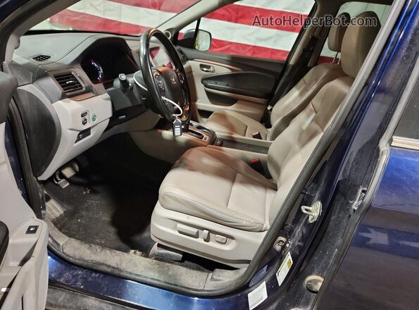 5FPYK3F67HB011690 2017 HONDA RIDGELINE Blue წინა სალონის ხედი