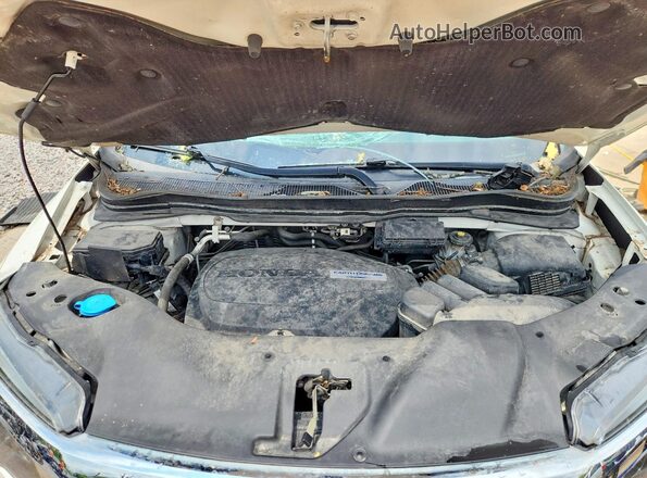 5FPYK3F71HB004047 2017 HONDA RIDGELINE White Rear interior view