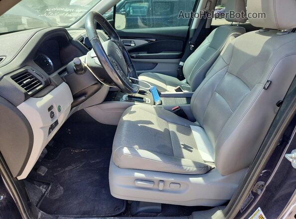 5FPYK3F74JB002217 2018 HONDA RIDGELINE Синий Вид салона спереди