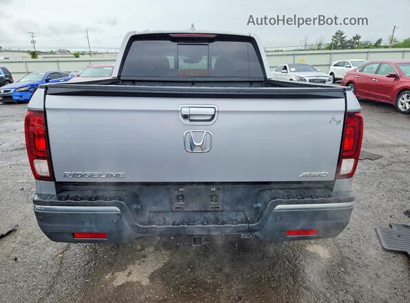 5FPYK3F74JB012469 2018 HONDA RIDGELINE Silver Rear view