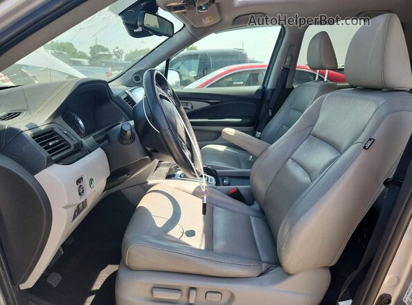 5FPYK3F74KB020511 2019 HONDA RIDGELINE Серебряный Вид салона спереди