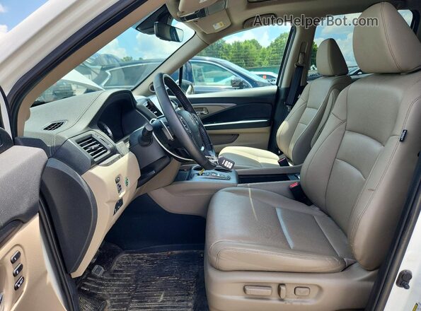 5FPYK3F76PB017522 2023 HONDA RIDGELINE Белый Вид салона спереди