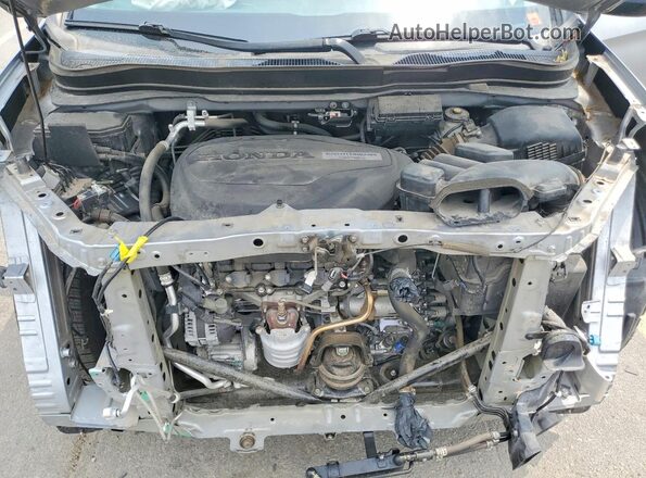 5FPYK3F77KB019689 2019 HONDA RIDGELINE Silver Widok wnętrza z tyłu