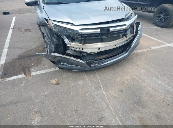 5FPYK3F78JB001023 2018 HONDA RIDGELINE Silver Widok deski rozdzielczej