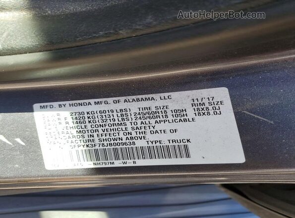 5FPYK3F78JB009638 2018 HONDA RIDGELINE Gray Widok komory silnika