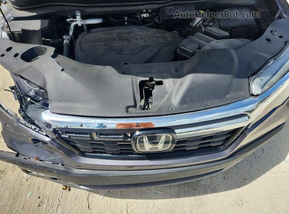 5FPYK3F79LB017900 2020 HONDA RIDGELINE Charcoal Widok komory silnika