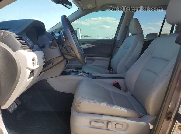 5FPYK3F79NB009430 2022 HONDA RIDGELINE Gray Front interior view