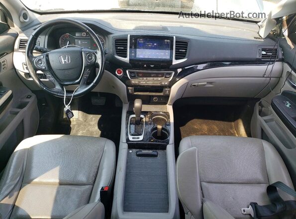 5FPYK3F7XHB012602 2017 HONDA RIDGELINE Gray Dashboard view