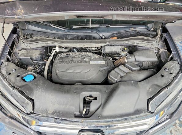 5FPYK3F7XKB035868 2019 HONDA RIDGELINE Gray Rear interior view