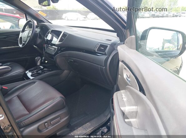 5FPYK3F80JB013708 2018 HONDA RIDGELINE Black Widok wnętrza z przodu