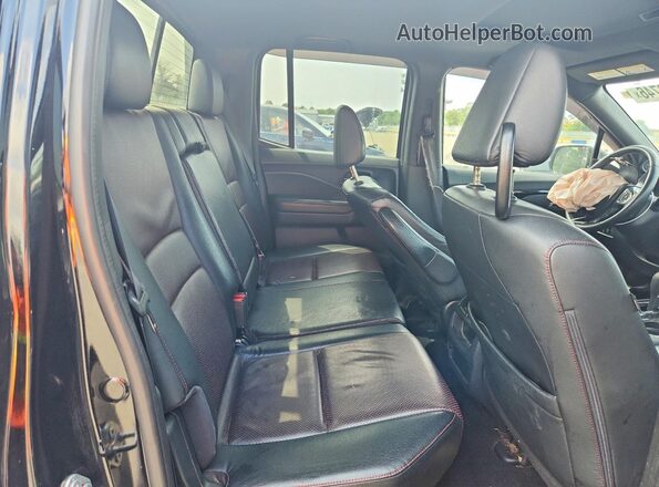 5FPYK3F83HB038225 2017 HONDA RIDGELINE Black უკანა სავარძლების ხედი