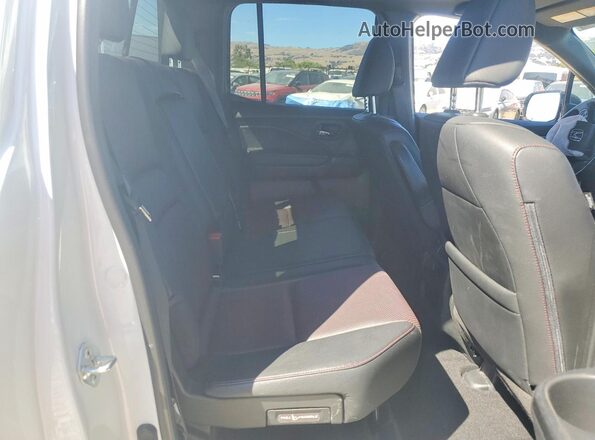 5FPYK3F83NB001493 2022 HONDA RIDGELINE White Rear seats view