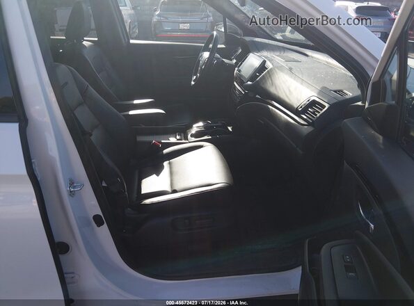 5FPYK3F84PB008326 2023 HONDA RIDGELINE White Vista interior delantera