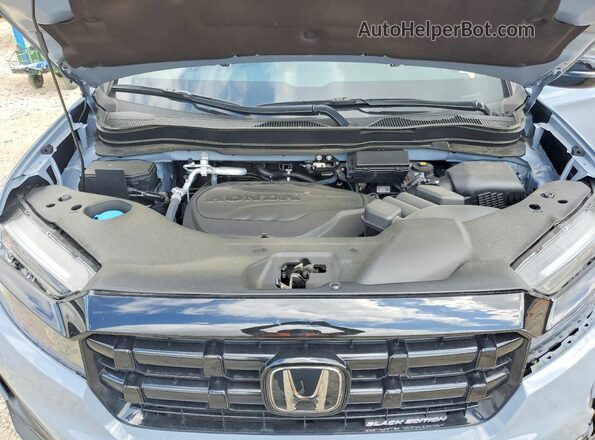 5FPYK3F89SB039581 2025 HONDA RIDGELINE Blue Widok wnętrza z tyłu