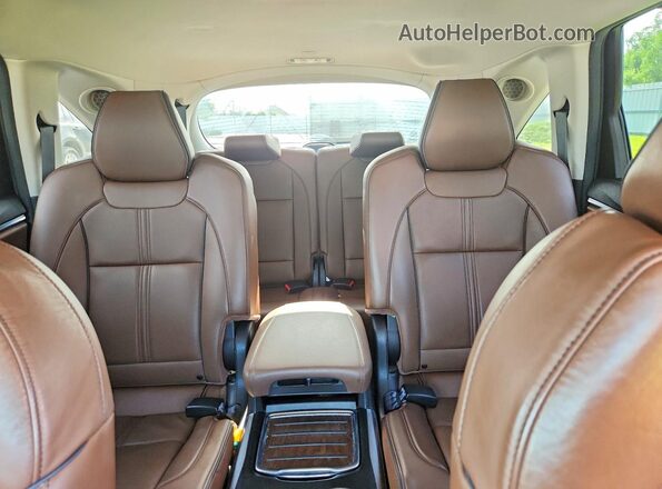 5FRYD4H86HB038501 2017 ACURA MDX Maroon Widok tylnych siedzeń