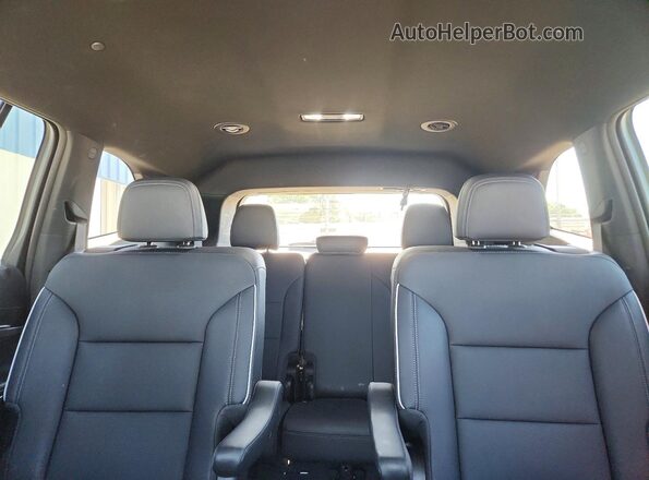 5GAERARS5SJ189121 2025 BUICK ENCLAVE Gray Widok tylnych siedzeń