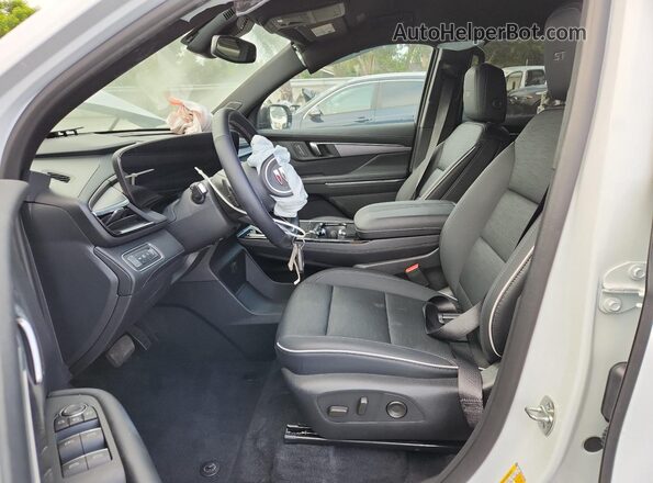 5GAERBKSXTJ247080 2026 BUICK ENCLAVE White 