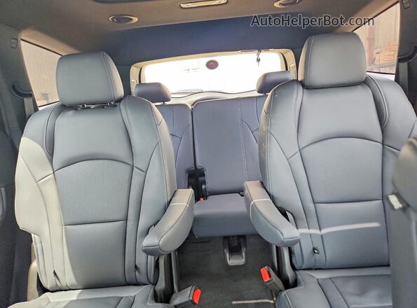 5GAERBKW0PJ133307 2023 BUICK ENCLAVE Red უკანა სავარძლების ხედი