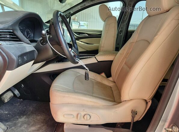5GAERBKW1PJ239992 2023 BUICK ENCLAVE Gray Вид салону спереду