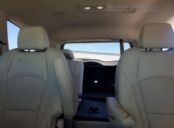5GAERBKW2PJ193573 2023 BUICK ENCLAVE Gray Вид задніх сидінь