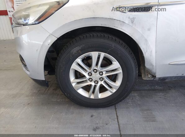 5GAERBKW4JJ135441 2018 BUICK ENCLAVE Silver Vista frontal