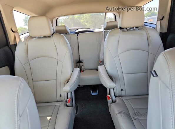 5GAERBKW5KJ252317 2019 BUICK ENCLAVE Green Vista de los asientos traseros