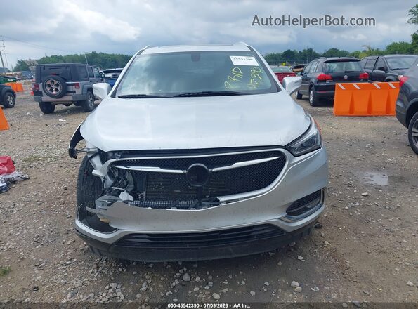 5GAERBKW9LJ260762 2020 BUICK ENCLAVE Серебряный Вид задней части салона