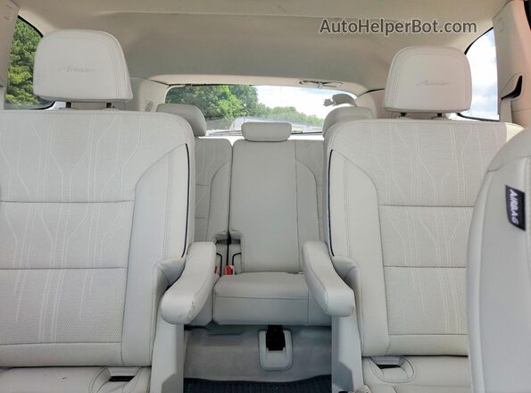 5GAERCKS1TJ153658 2026 BUICK ENCLAVE White Вид задніх сидінь