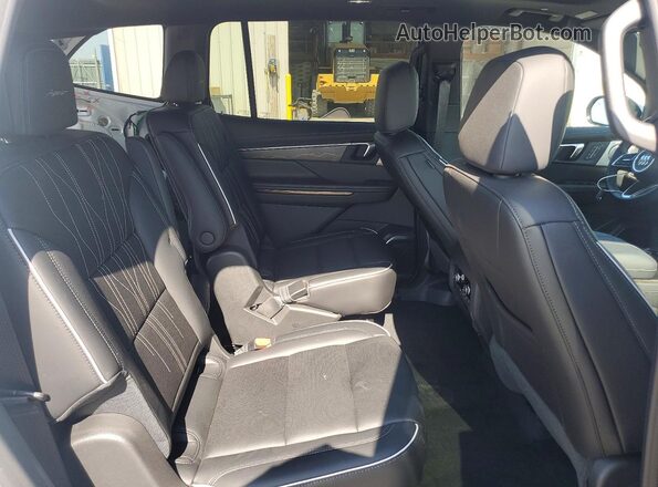 5GAERCKS2TJ160697 2026 BUICK ENCLAVE White Widok tylnych siedzeń