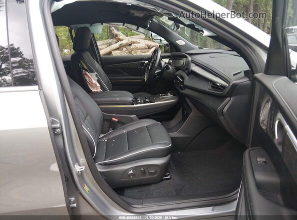 5GAERCKS8TJ284005 2026 BUICK ENCLAVE Silver წინა სალონის ხედი