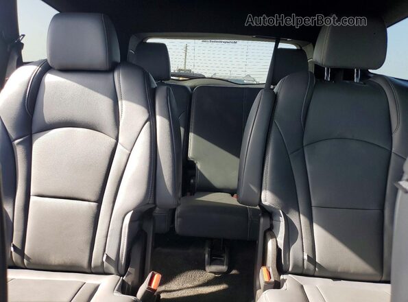 5GAERCKW1RJ123717 2024 BUICK ENCLAVE Silver უკანა სავარძლების ხედი