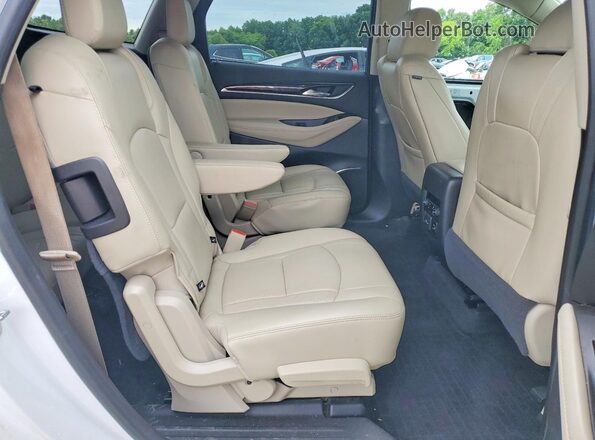 5GAERCKW2JJ205489 2018 BUICK ENCLAVE White Vista interior trasera