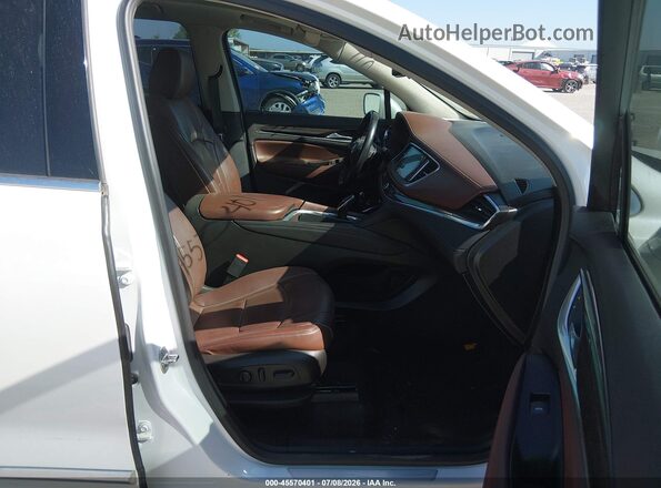 5GAERDKW4JJ237124 2018 BUICK ENCLAVE White Front interior view