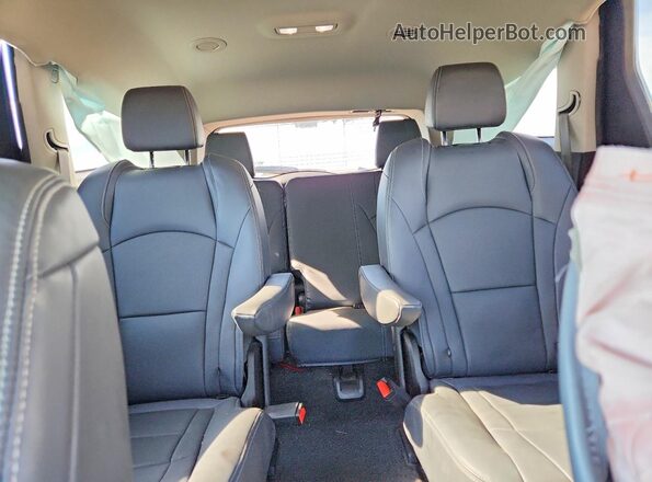 5GAEVAKWXKJ263559 2019 BUICK ENCLAVE Silver უკანა სავარძლების ხედი