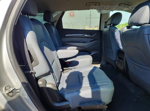 5GAEVAKWXKJ263559 2019 BUICK ENCLAVE Silver უკანა სალონის ხედი