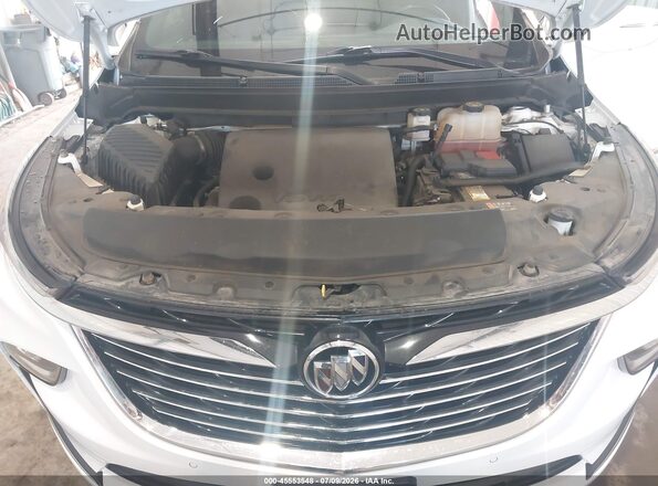 5GAEVBKW4RJ117321 2024 BUICK ENCLAVE White Vista trasera
