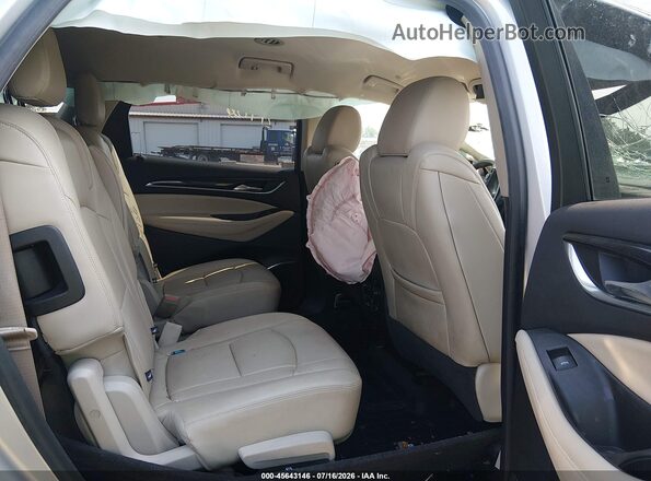 5GAEVBKW7JJ108701 2018 BUICK ENCLAVE Silver Widok naklejki z numerem VIN