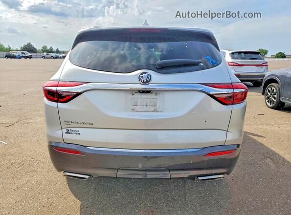 5GAEVBKW8MJ270440 2021 BUICK ENCLAVE Silver Vista trasera