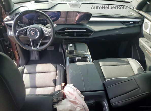 5GAEVCKS2TJ151980 2026 BUICK ENCLAVE Purple Вид панелі приладів