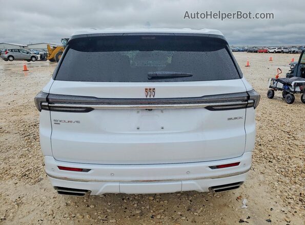 5GAEVCKS5TJ221908 2026 BUICK ENCLAVE White Հետևի տեսք