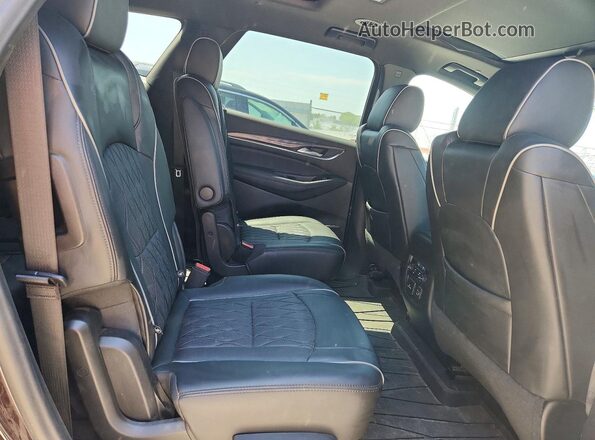 5GAEVCKW1NJ165049 2022 BUICK ENCLAVE Бордовый Вид задних сидений