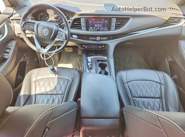5GAEVCKW1NJ165049 2022 BUICK ENCLAVE Бордовый Вид панели приборов
